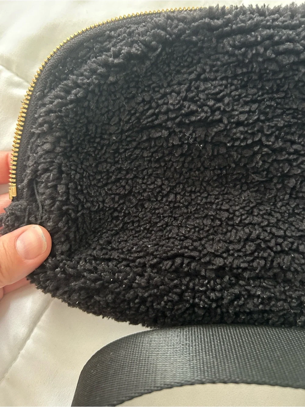 lululemon athletica Black Sherpa Belt Bag
